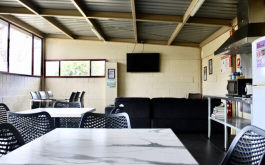 20250812_170356080_iOS